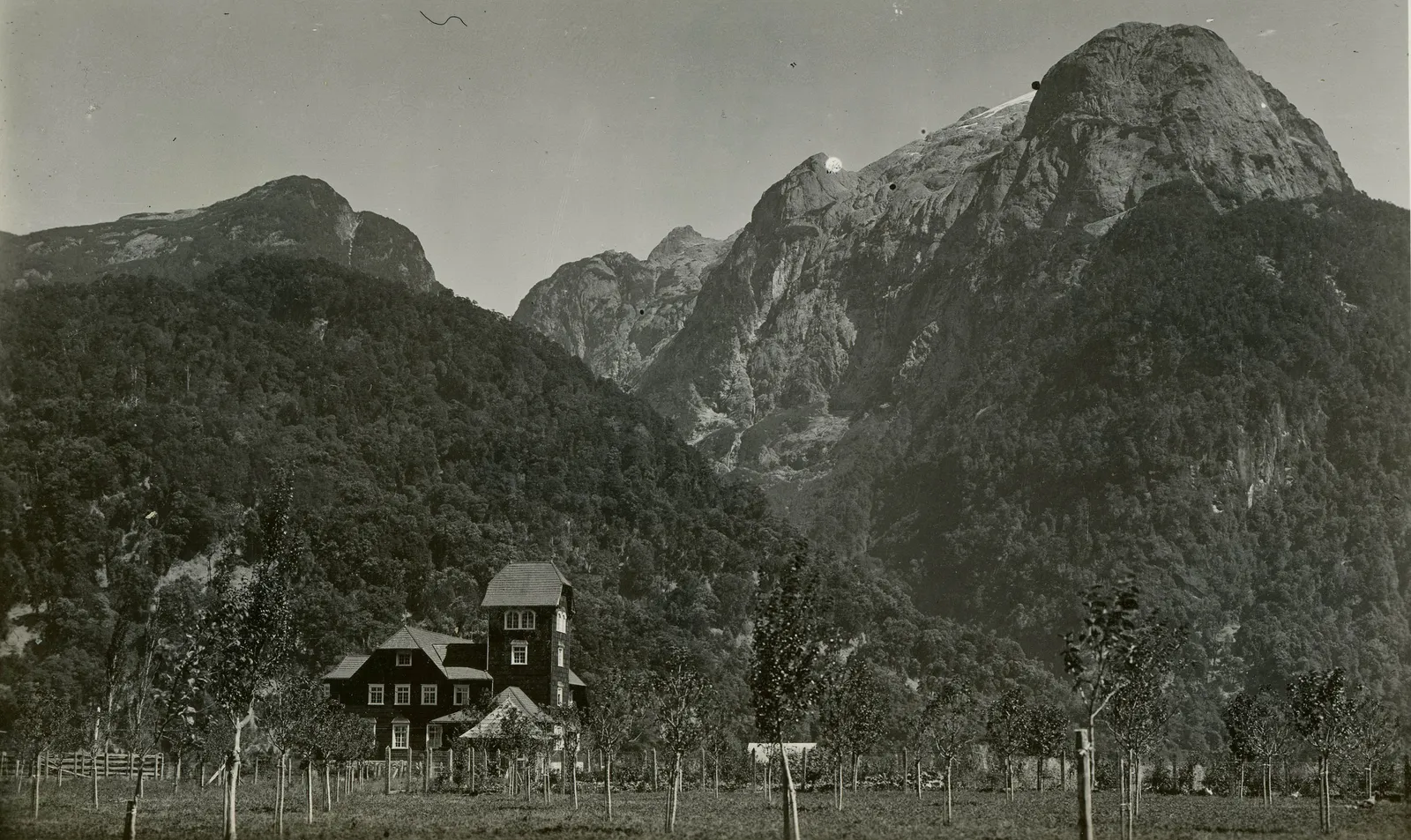 Peulla y Cerro Techado, 1930