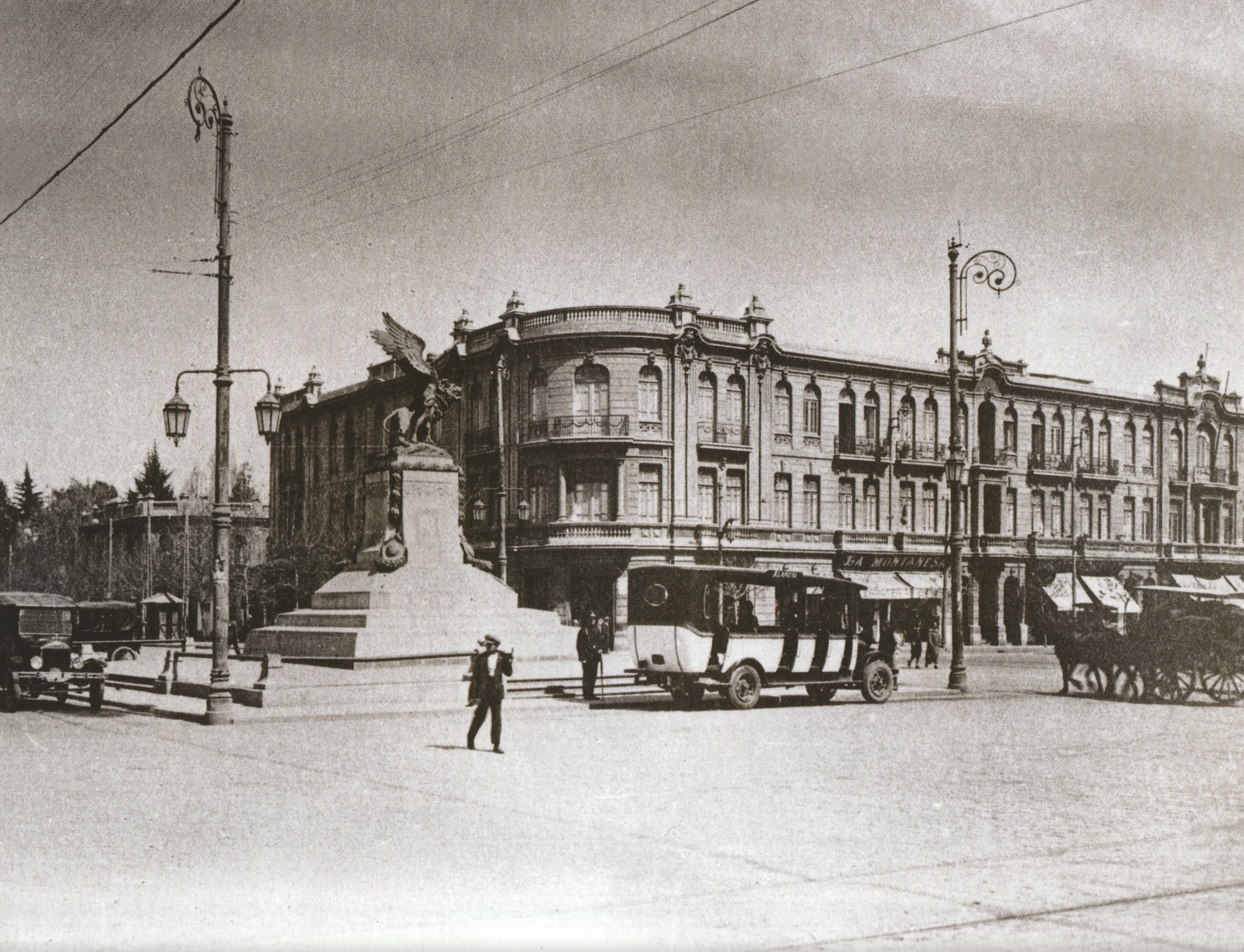 Plaza Italia en 1925