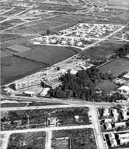 Construcción Clínica Alemana, años 60s.