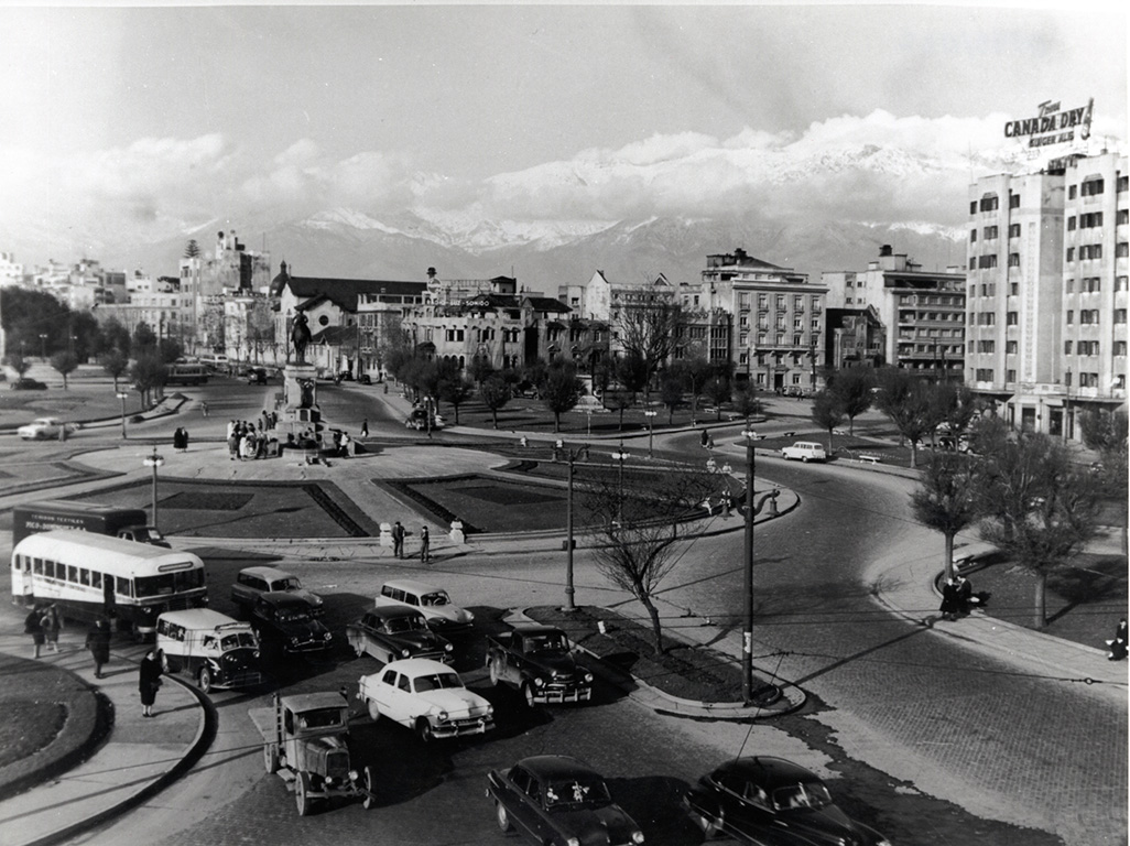 Plaza Baquedano 1944