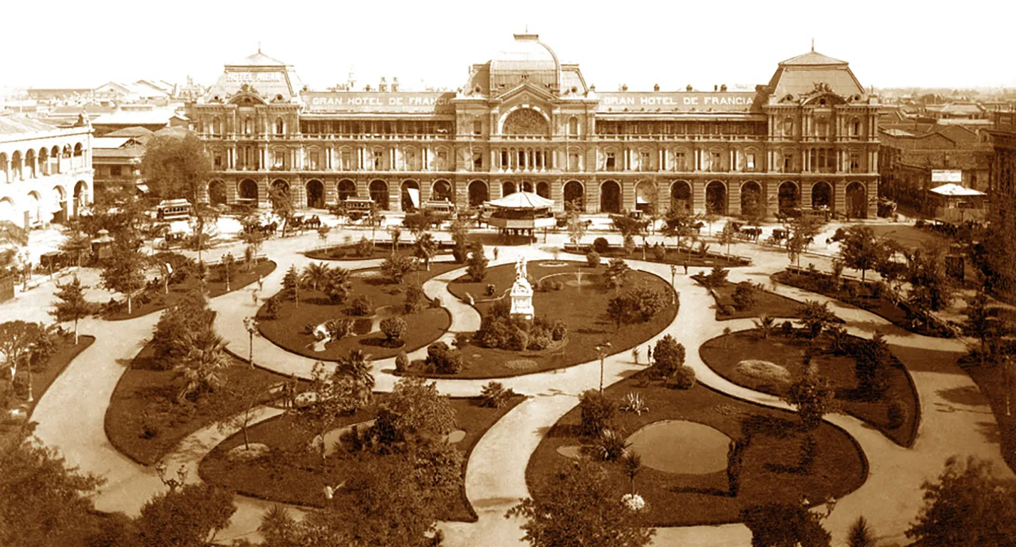 Plaza de Armas de Santiago, 1890
