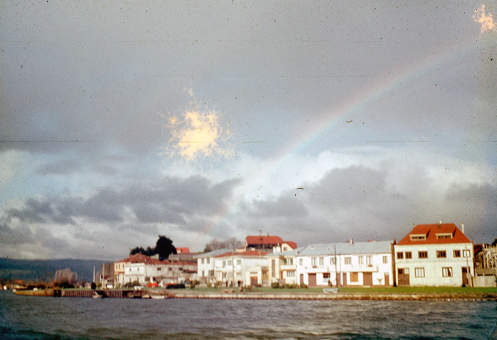 Arcoiris sobre Valdivia, 1960