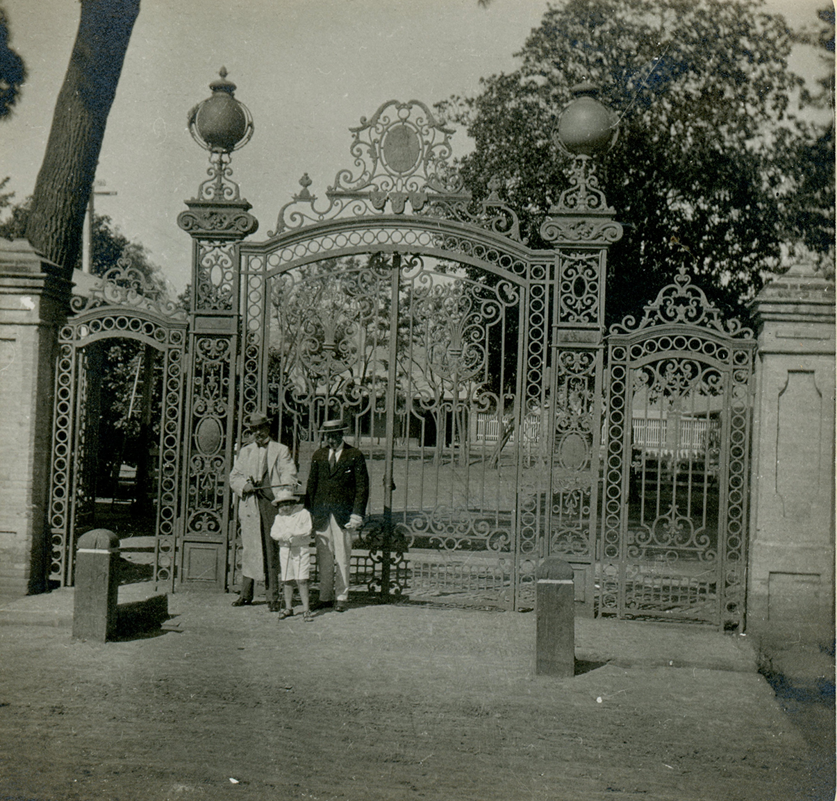 Acceso a Hacienda Quilpué San Felipe ca. 1915