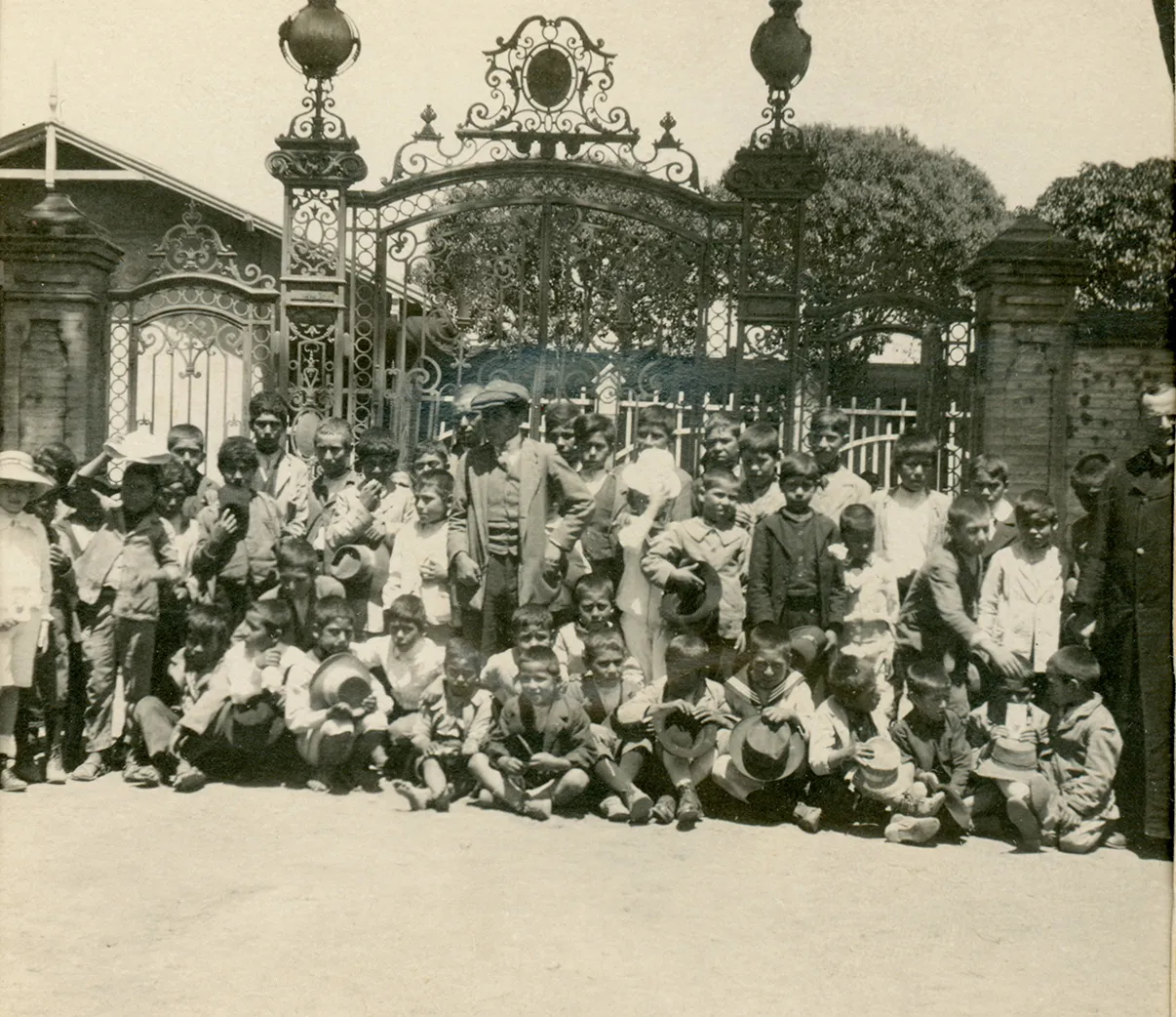 Acceso a Hacienda Quilpué San Felipe ca. 1915
