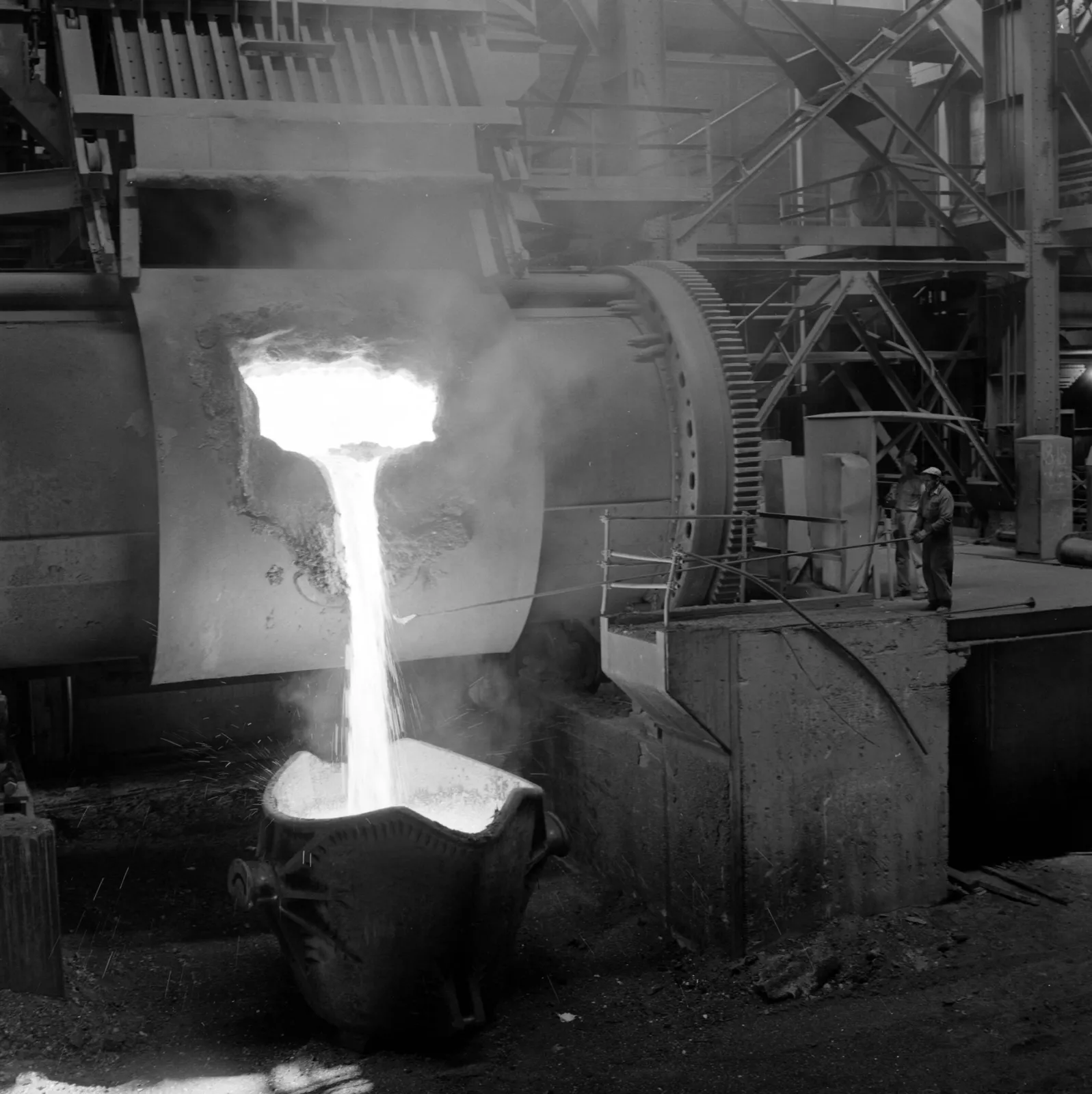 Fundición en La mina de cobre Chuquicamata ca. 1960.