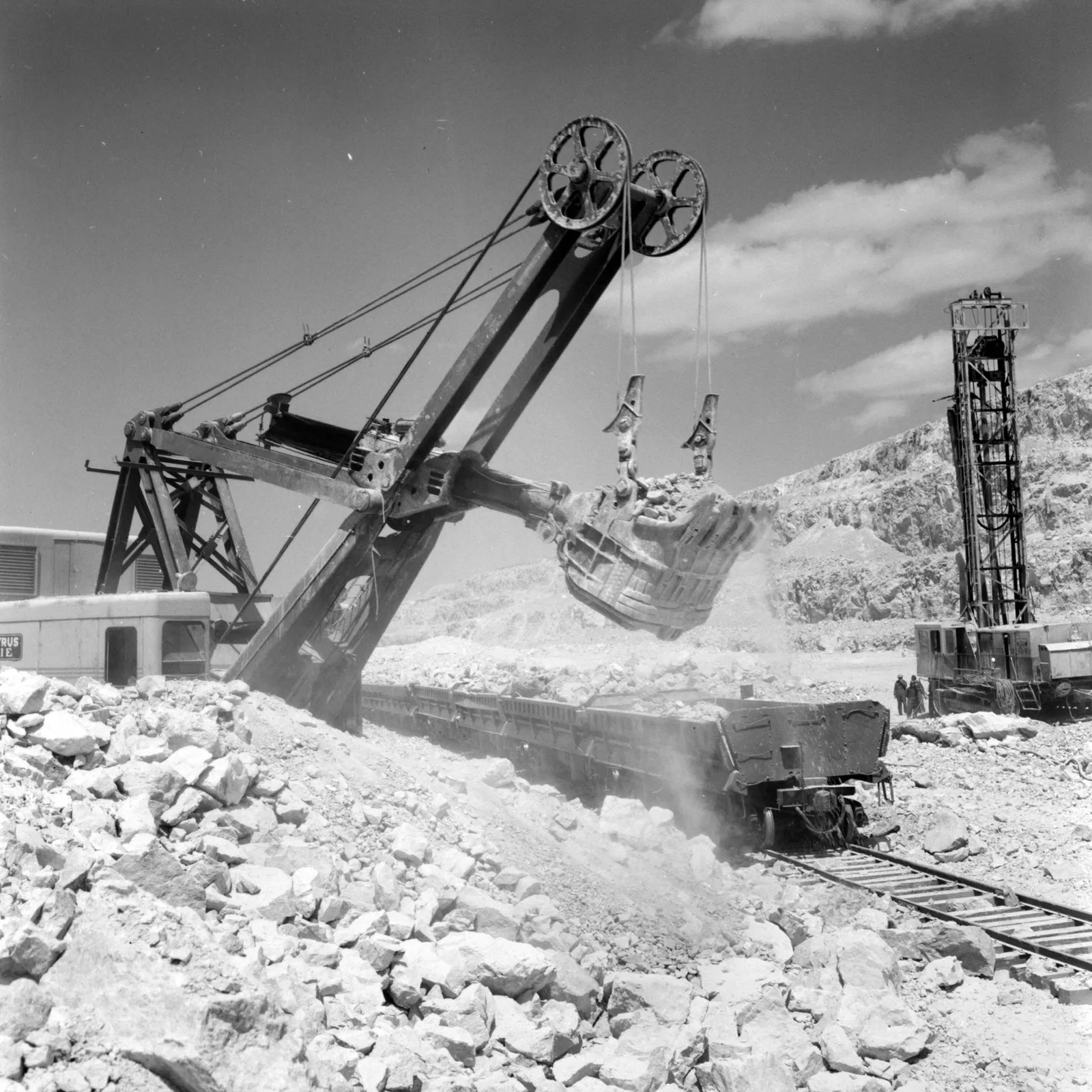 Maquinaria de excavación en Chuquicamata ca. 1960.