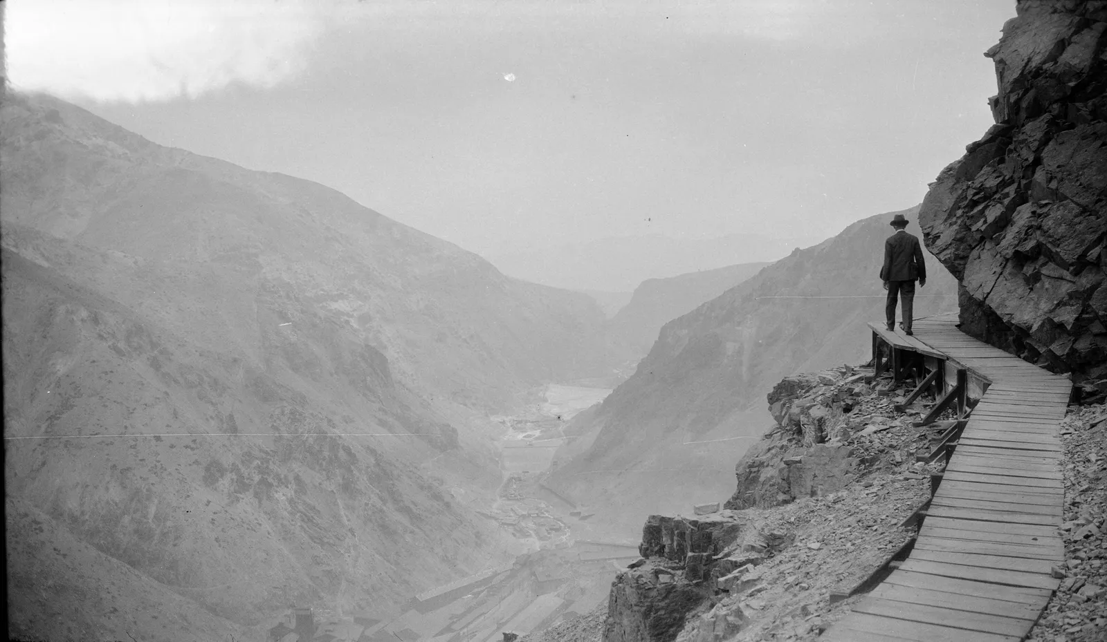 Sewell 1930.