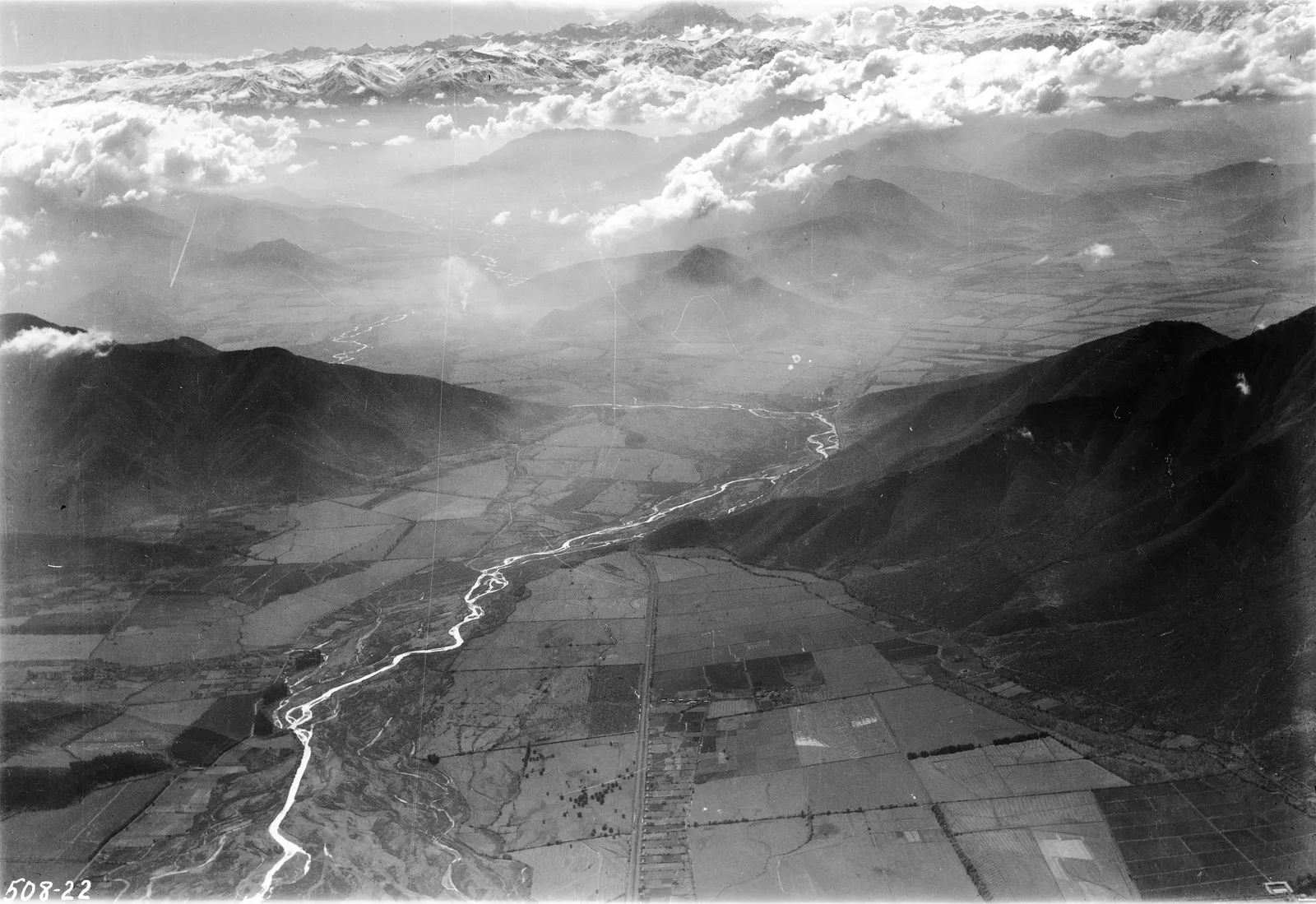 Vista aérea de La Cordillera de los Andes 1937.