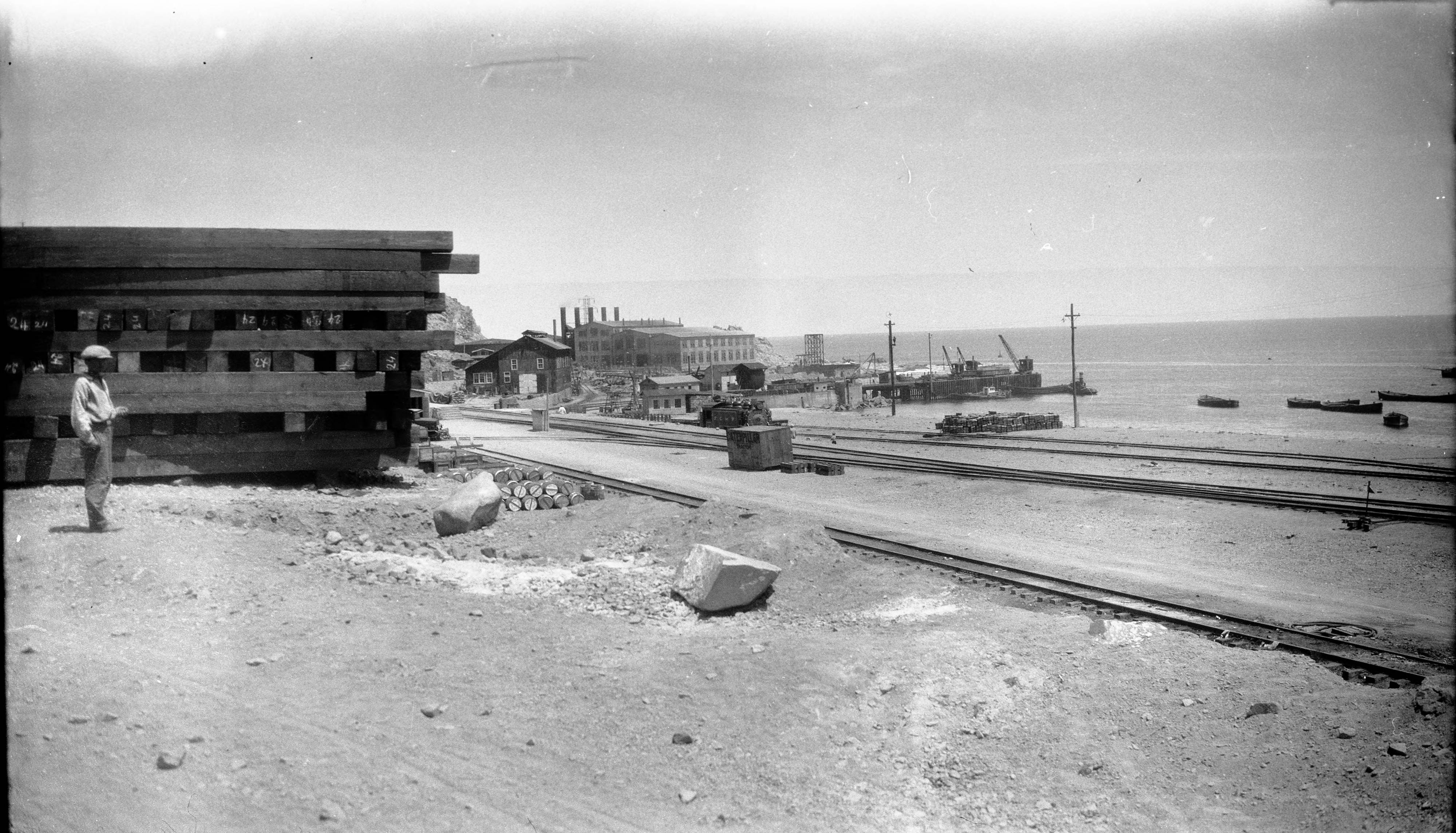 Planta eléctrica de Chañaral desde Barquito, 1930
