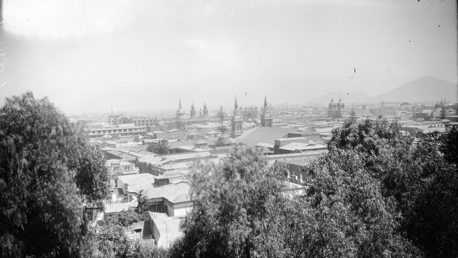 Vista de Santiago desde Santa Lucía, 1930