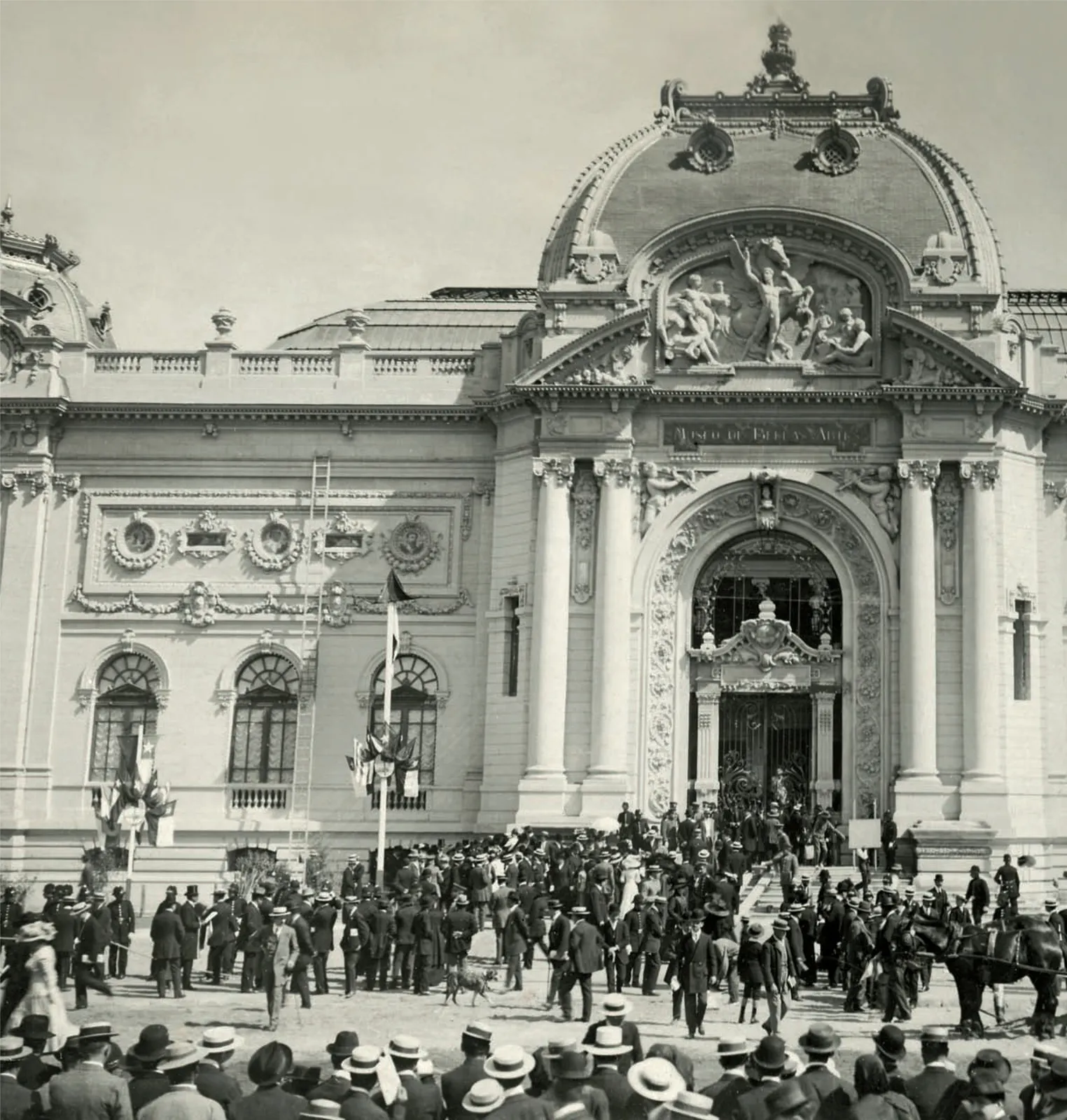 Inauguración Palacio Bellas Artes, Santiago año 1910