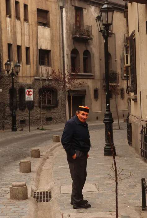 Hombre en Calle Londres en 1995