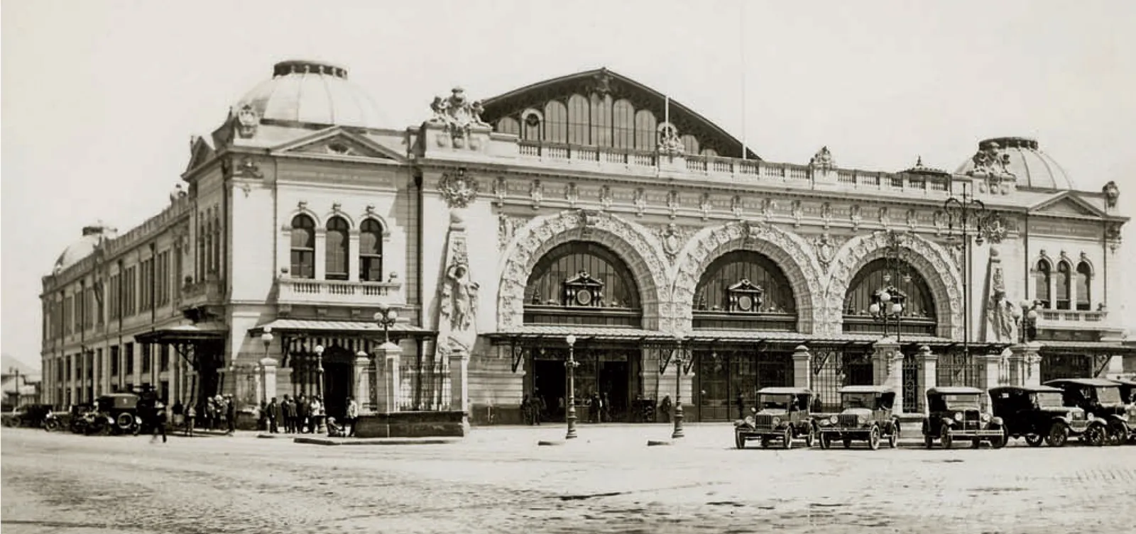 Estación Mapocho, Santiago durante el año 1920