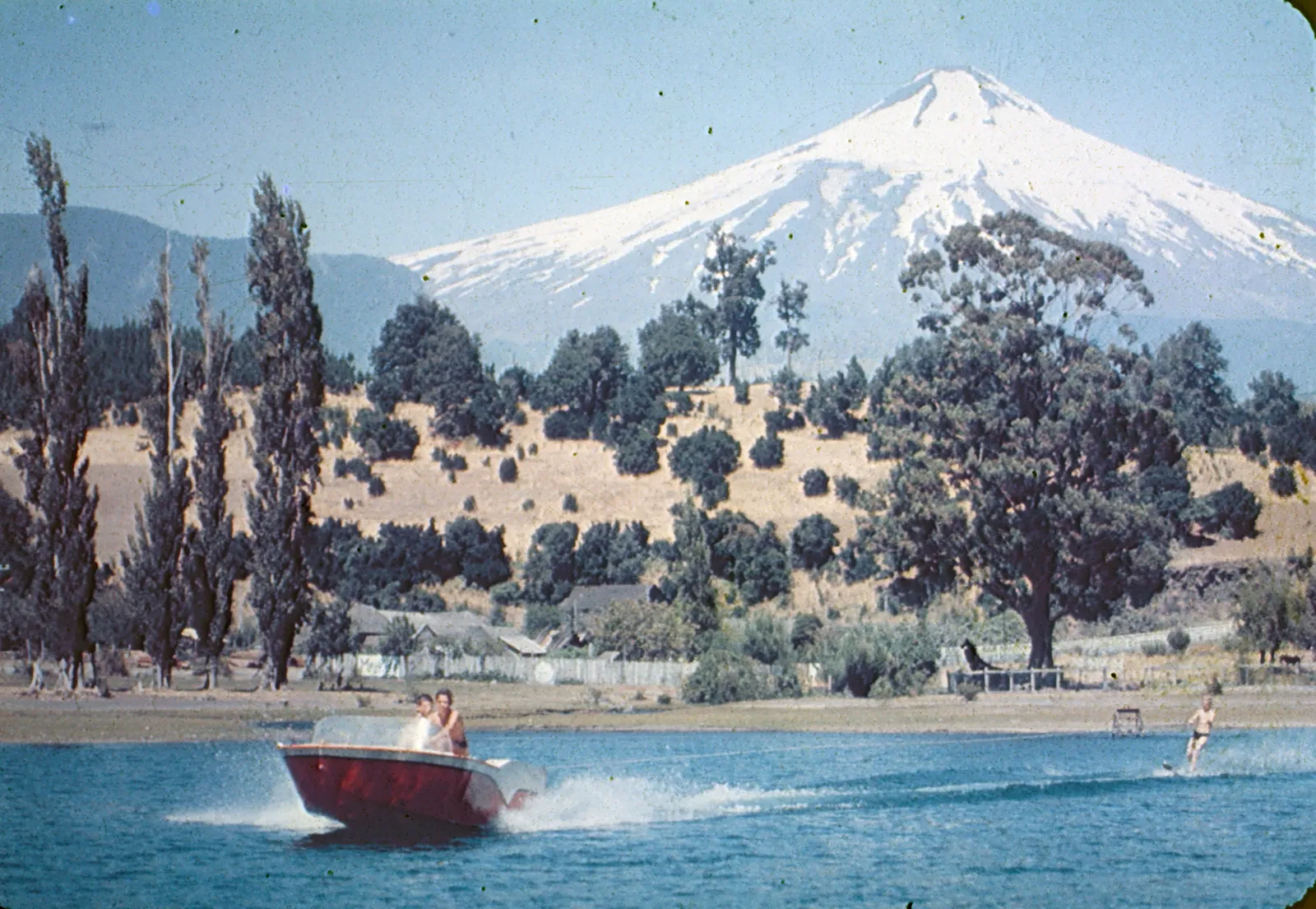 Esquiando en Pucón, años 60s