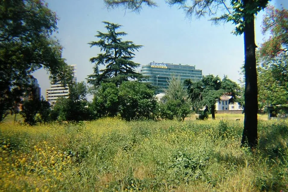 Terrenos Costanera Center año 1999