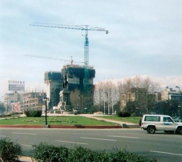 Plaza Baquedano de Santiago, 1994