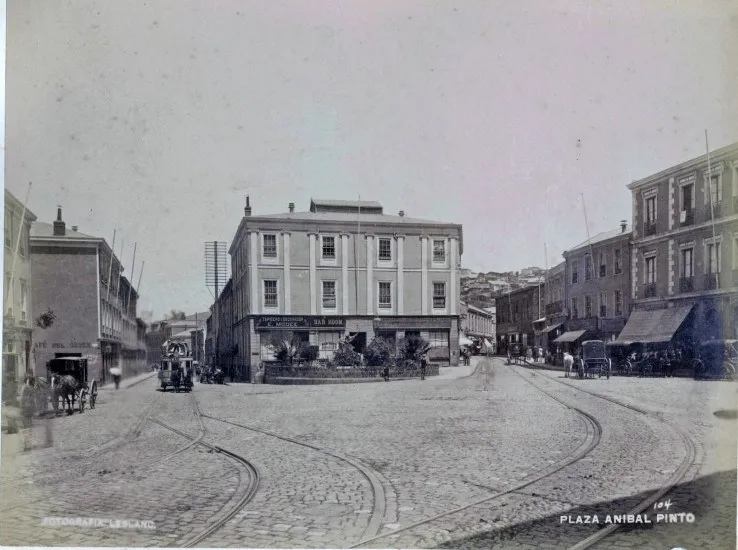 Plaza Aníbal Pinto de Valparaíso, 1888