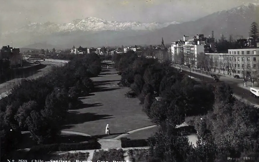 Parque Gran Bretaña de Santiago en 1945.