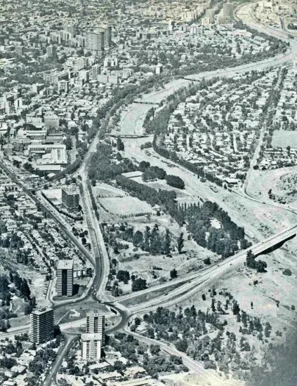 Sector Rotonda Pérez Zújovic en la década de 1970