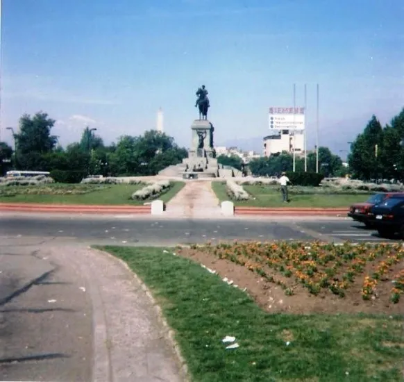 Plaza Baquedano, 1993