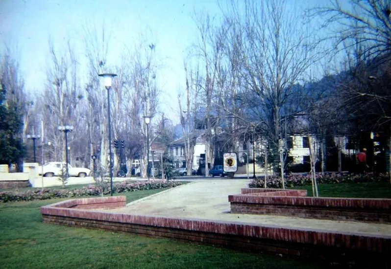 Borde Río Mapocho altura Los Leones, 1987
