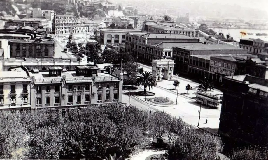 Avenida Brasil, Valparaíso en 1920