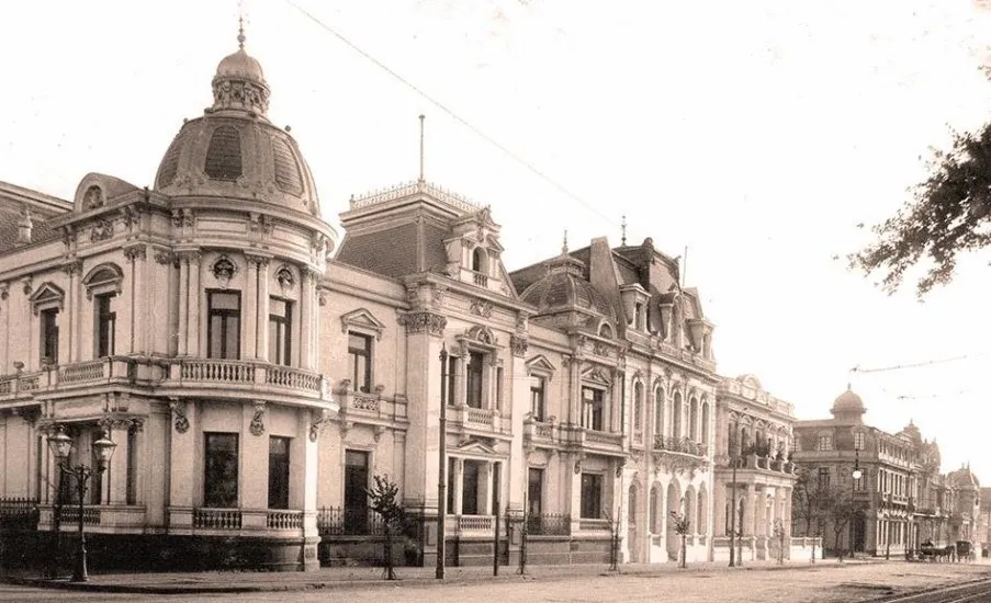 El Palacio Aldunate a principios de 1900s, Santiago