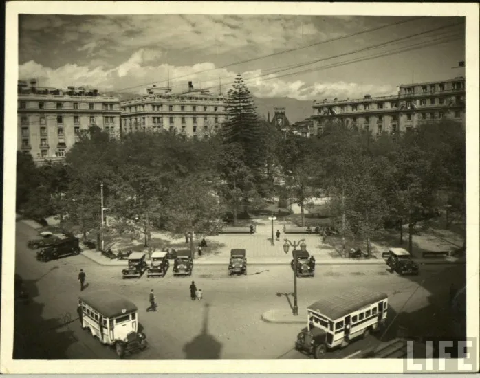Plaza de Armas de Santiago, ca. 1930