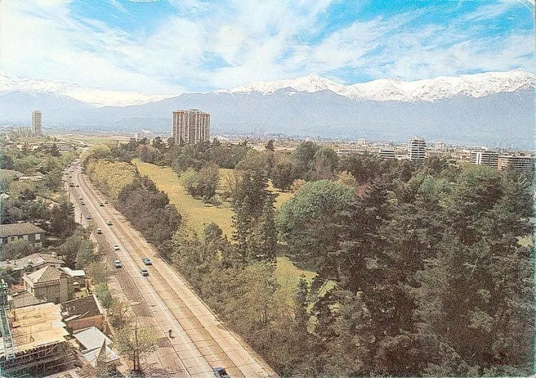 Avenida Presidente Kennedy de Santiago en la segunda mitad de los 70’s