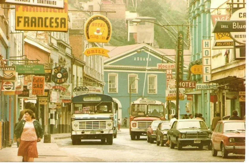 La Calle Cochrane de Valparaíso alrededor del año 1982