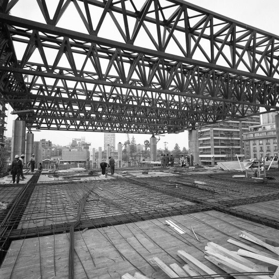 Construcción de la UNCTAD III en 1971