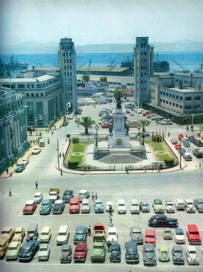 La Plaza Sotomayor de Valparaíso en 1962