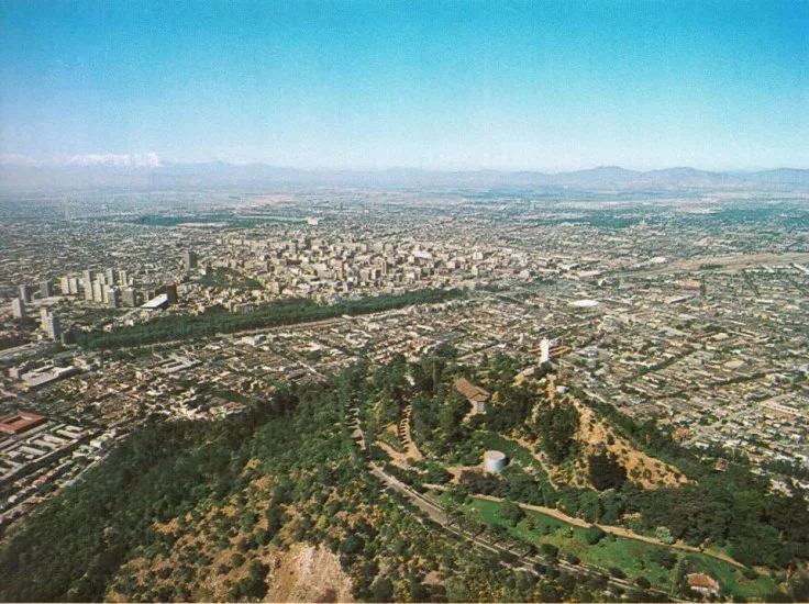 Vista panoramica de santiago en el año 1980