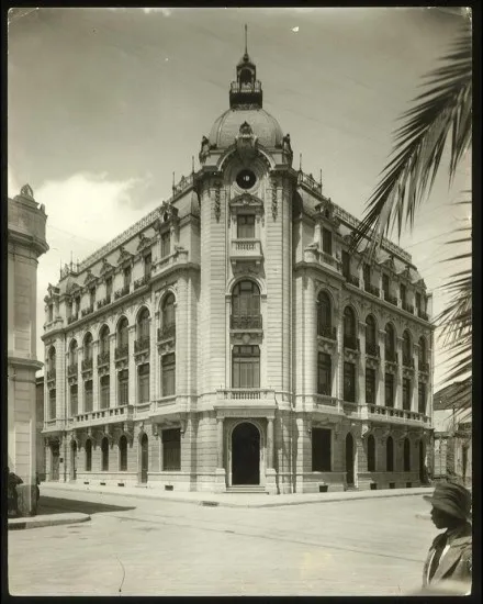 Diario Ilustrado en 1916 actual Intendencia de Santiago