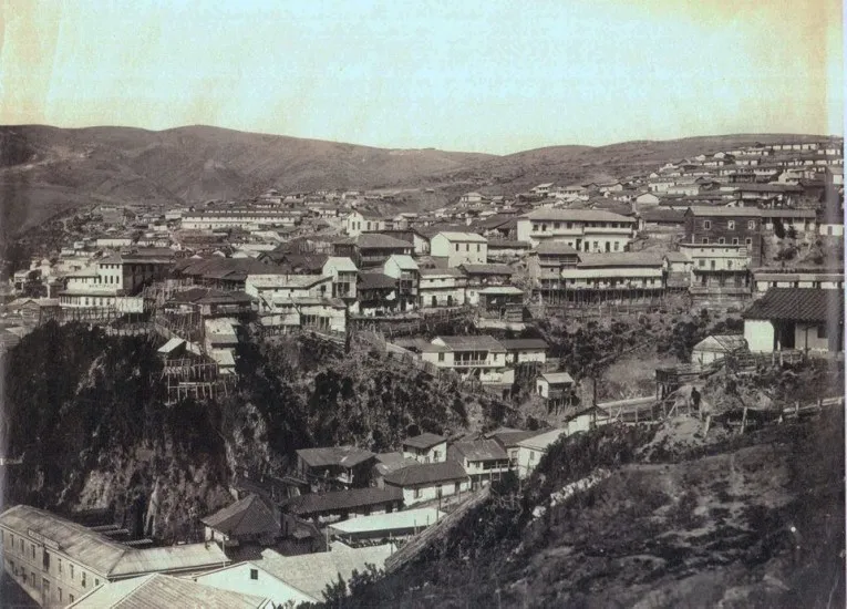 Vista cerros de Valparaiso 1864