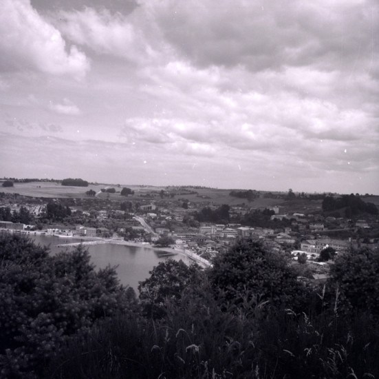 Vista de Puerto Varas desde Cerro Philippi, ca. 1965