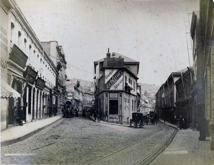 Cruz de Reyes, Valparaíso en 1888