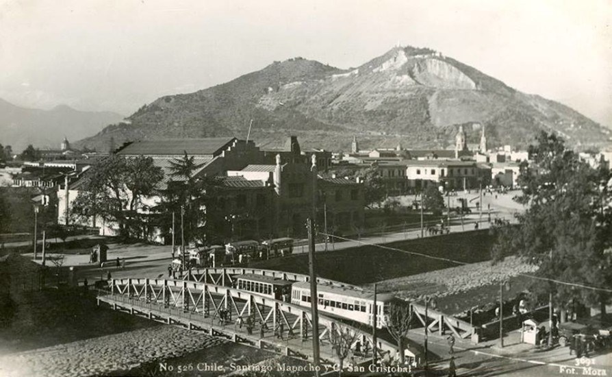 Desde la Estación Mapocho hasta el Cerro San Cristóbal en los años ’30s