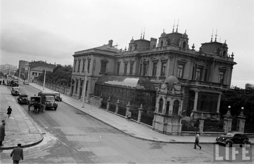 Palacio Sara Braun de Punta Arenas en el año 1950