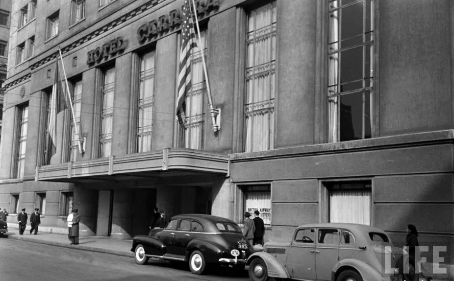 Hotel Carrera del Barrio Cívico de Santiago, 1950