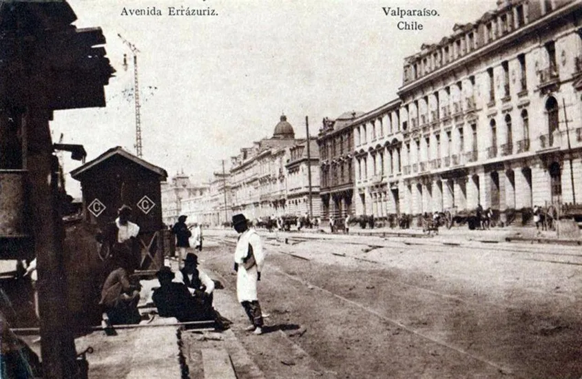 Avenida Errázuriz de Valparaíso, en 1921