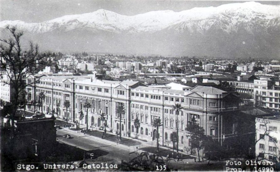 Vista de Santiago desde el Cerro Santa Lucía, años ’30s.