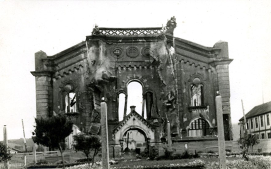 Demolición de la fachada de la Catedral de Ancud, 1961