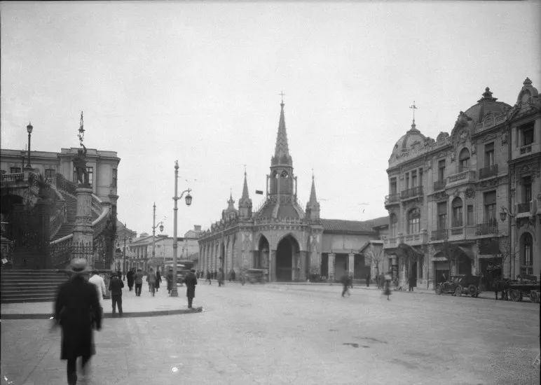 Alameda con carmen en 1932