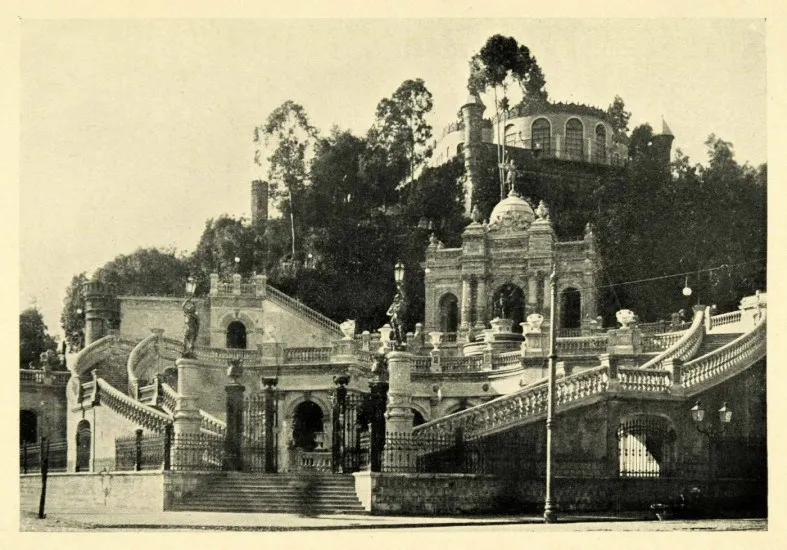 Cerro Santa Lucía en 1906.
