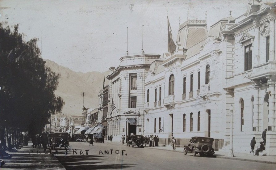 Calle Prat de Antofagasta, entre 1920 y 1930.