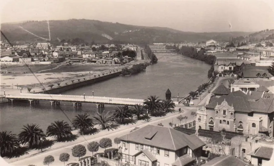 Puente San Martín y el Estero Marga Marga de Viña del Mar en 1933.