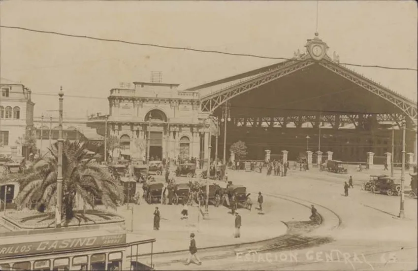 Estacion Central de Santiago alrededor de 1915