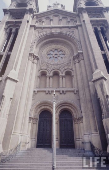 Iglesia de los Sacramentinos 1973