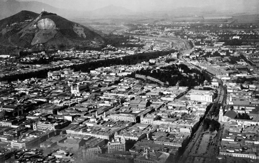 Santiago desde el aire en 1929